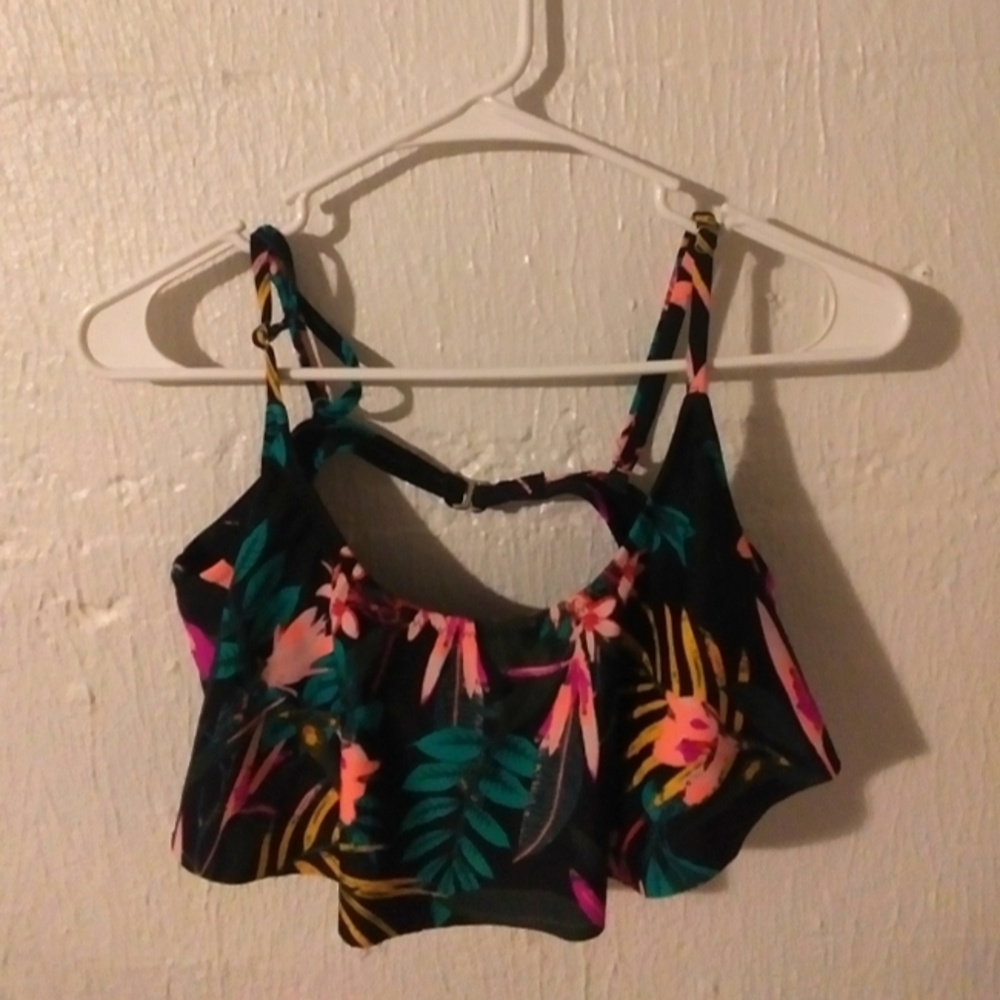 XL Floral Black Swimsuit Top Old Navy